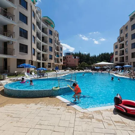 Wifi❤studio With Kitchen & Balcony Pool View❤vi❤ Apartment *